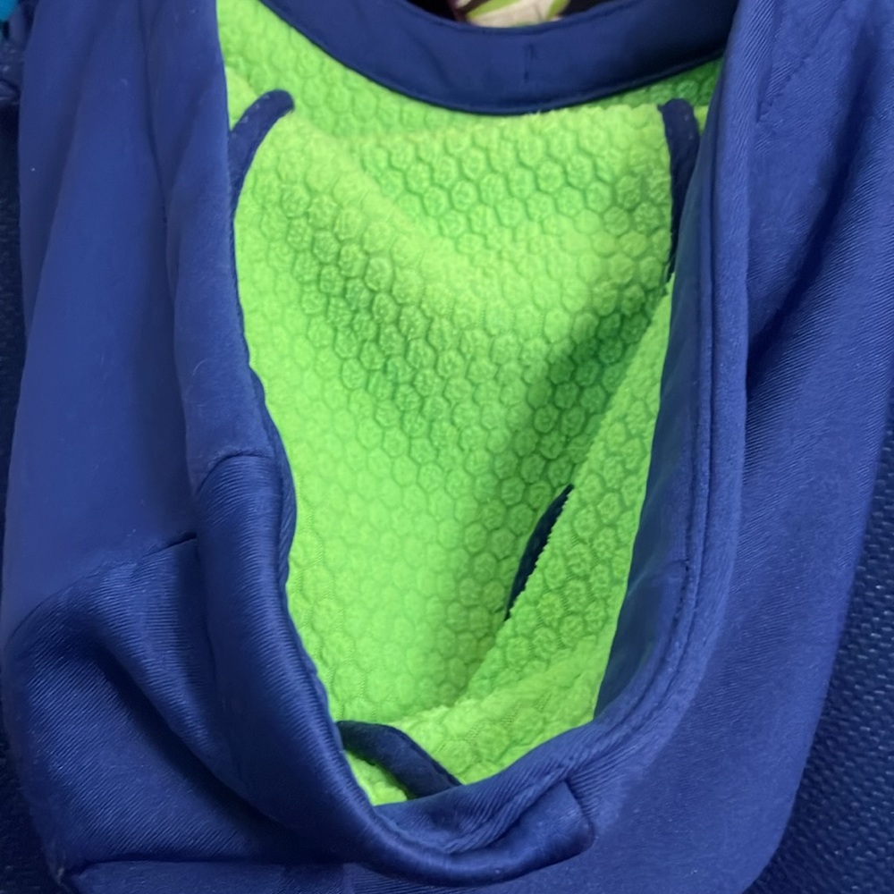 Nike Therma-Fit Hoodie - Picture 5 of 10